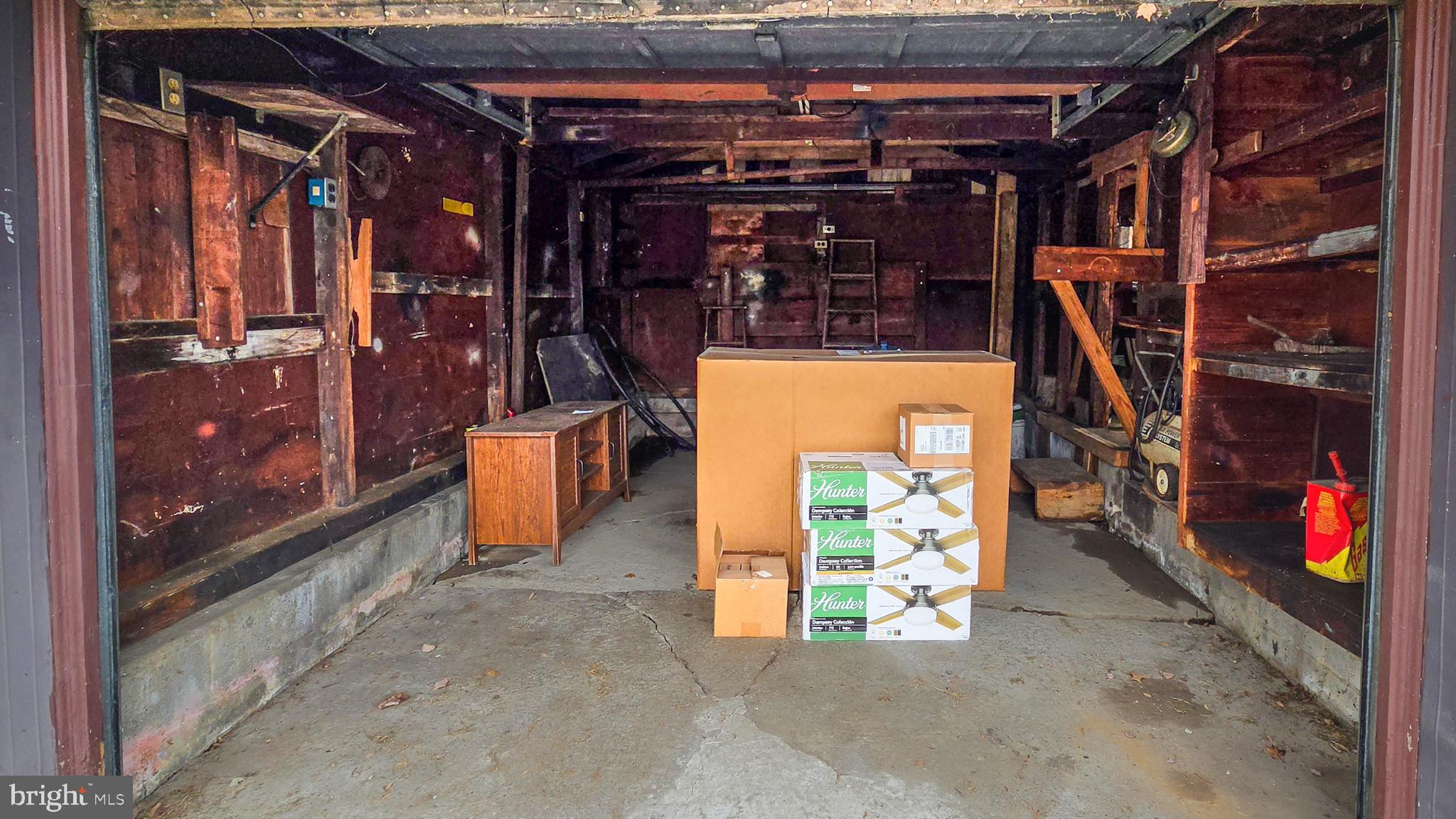 1895 Quarry Road Quakertown, PA 18951 - Photo 7 of 24 Garage Inside