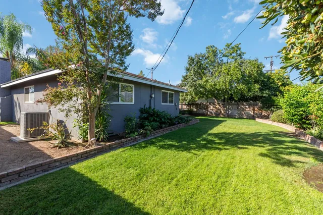 $370,000 | 2333 East Austin Way, Fresno, CA 93726