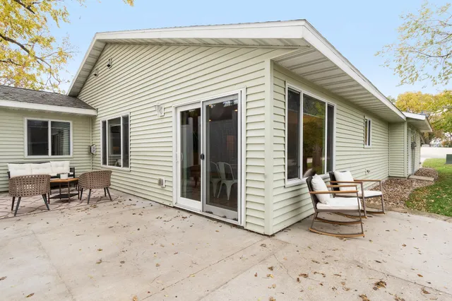 $359,000 | 315 Fairgrounds Road, Unit 104, Alexandria, MN 56308