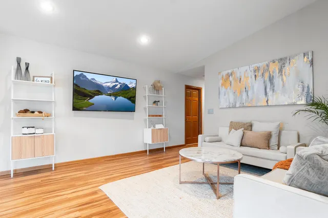 $359,000 | 315 Fairgrounds Road, Unit 104, Alexandria, MN 56308