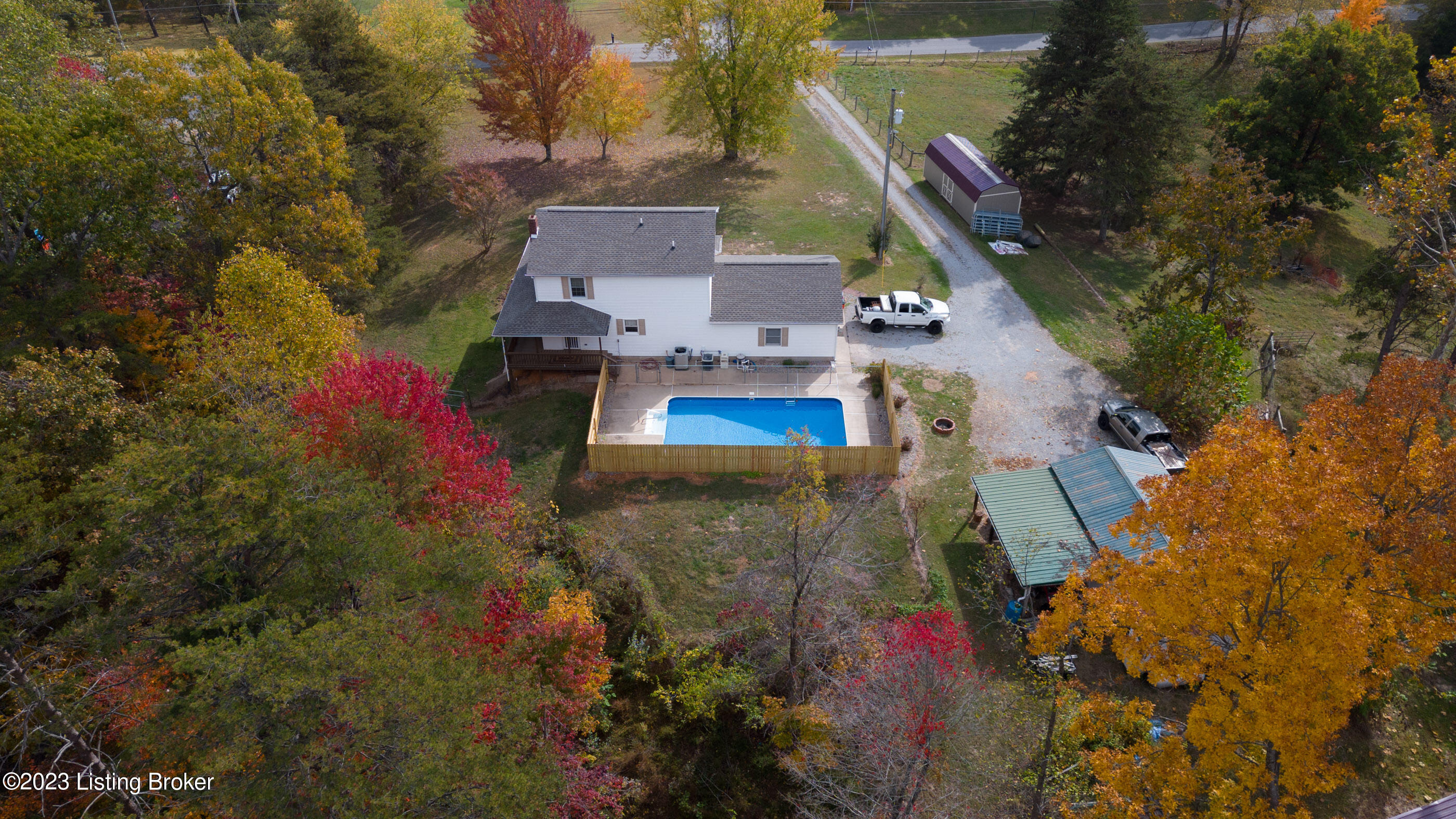 2379 Wooldridge Ferry Road Elizabethtown, KY 42701 - Photo 53 of 57 054