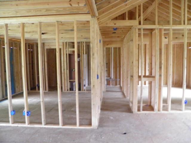 94 Ridgewood Drive Manchester, TN 37355 - Photo 4 of 6 Gallery Image 4