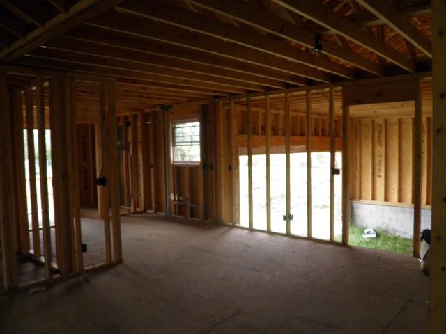 94 Ridgewood Drive Manchester, TN 37355 - Photo 5 of 6 Gallery Image 5