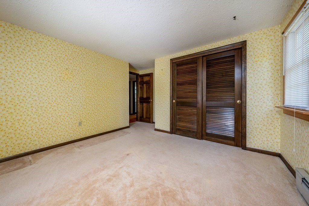 20 Alicia Road Barnstable, MA 02601 - Photo 13 of 24 a view of room with walk in closet