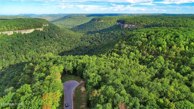 $396,000 | Grandview Way, Jamestown, TN 38556