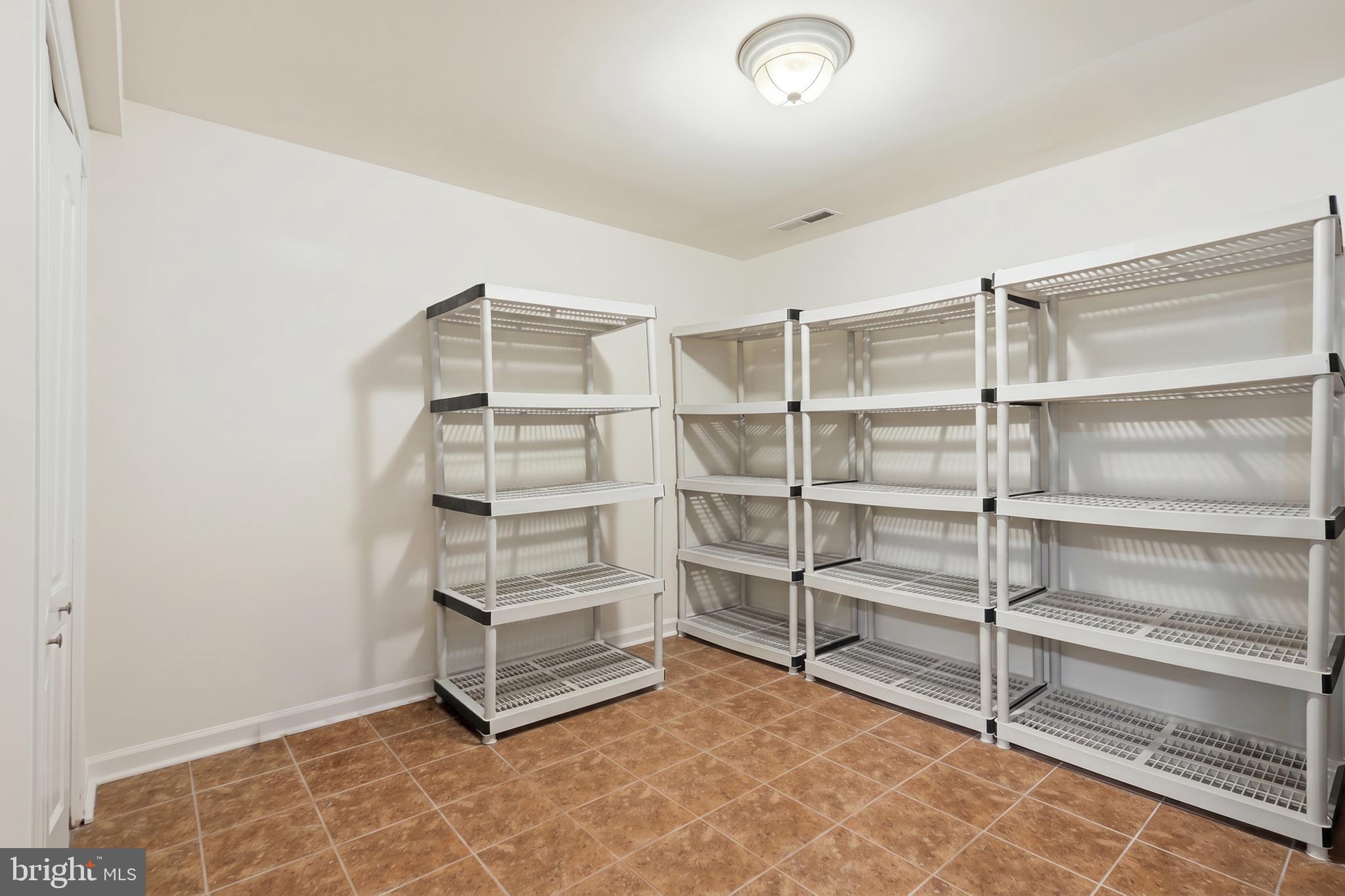 1651 Valencia Way Reston, VA 20190 - Photo 32 of 66 4th bedroom (currently used for storage)