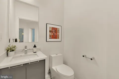 $974,000 | 448 Q Street Northwest, Unit 1, Washington, DC 20001