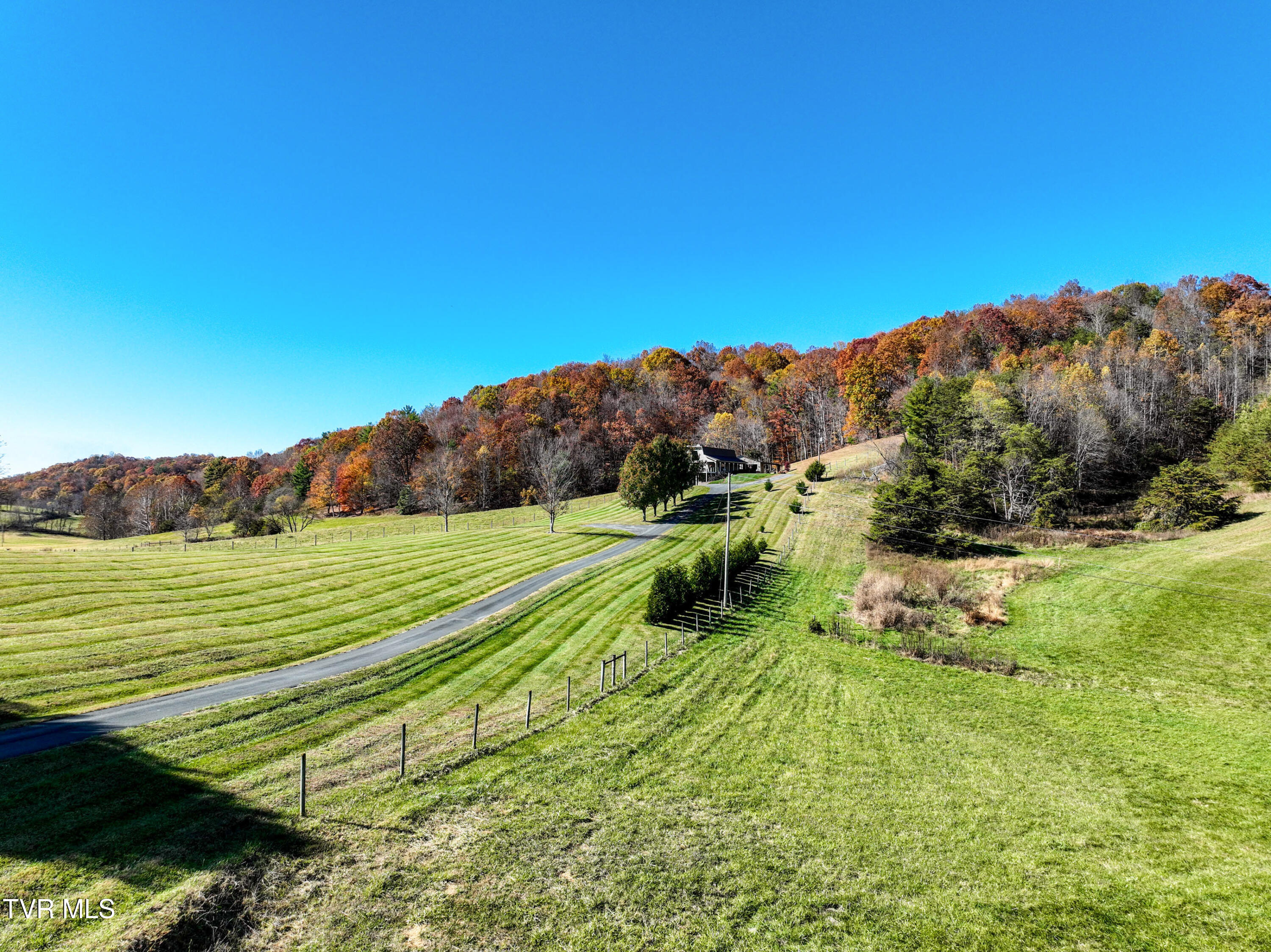 21072 Delmar Road Damascus, VA 24236 - Photo 101 of 113 Delmar KB Drone *-14