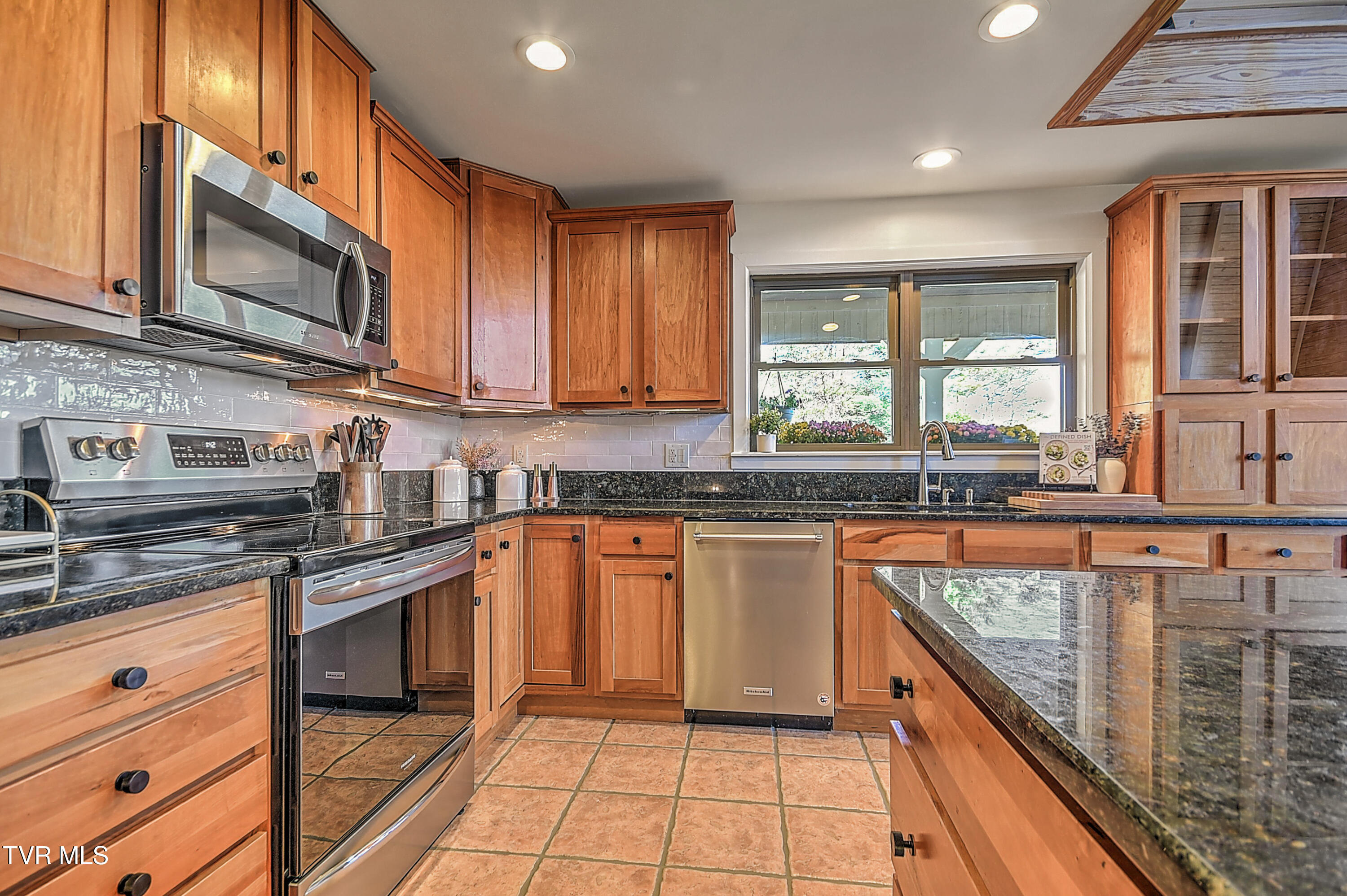 21072 Delmar Road Damascus, VA 24236 - Photo 28 of 113 Delmar KB*-39