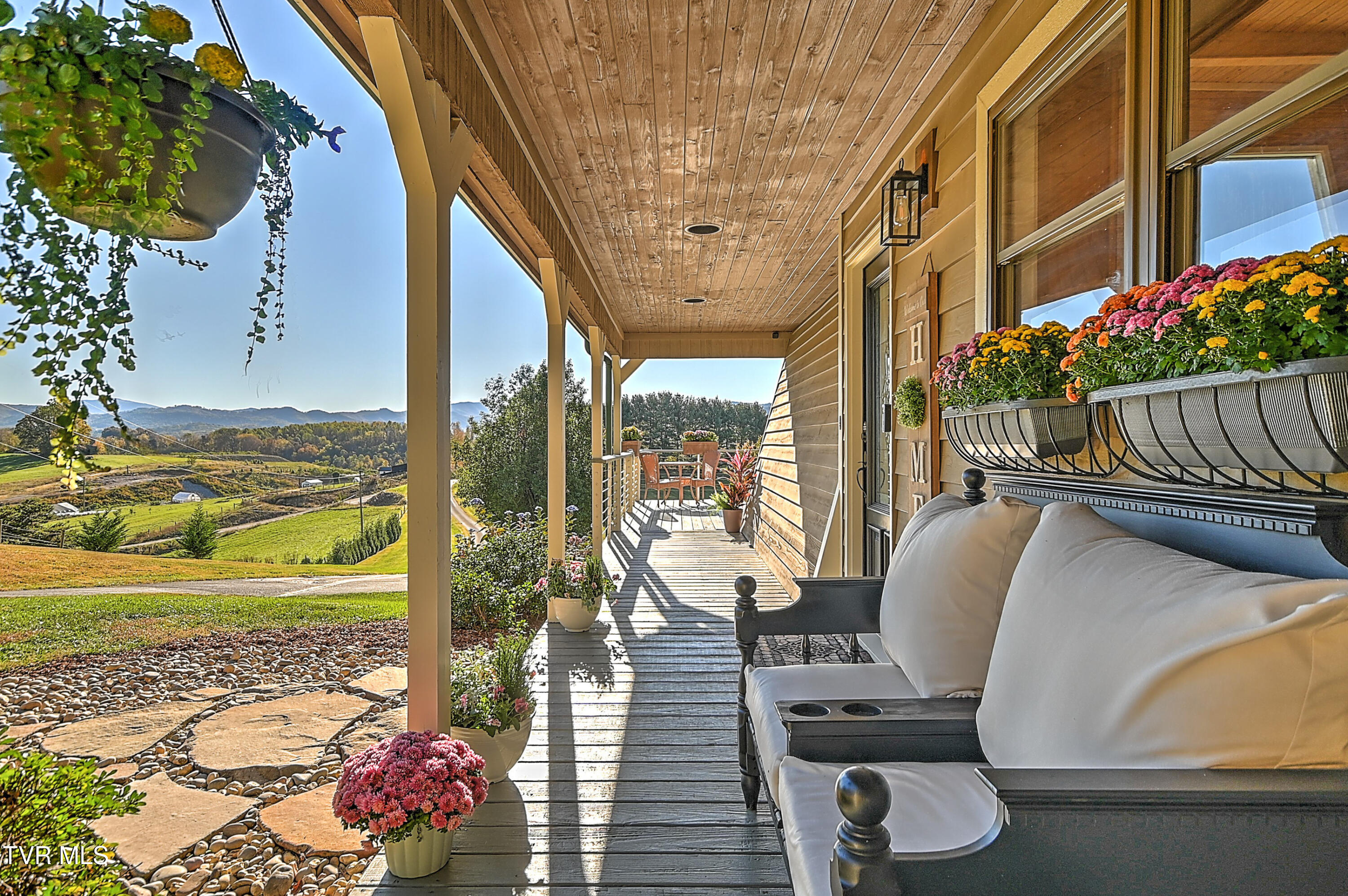 21072 Delmar Road Damascus, VA 24236 - Photo 7 of 113 Delmar KB*-14