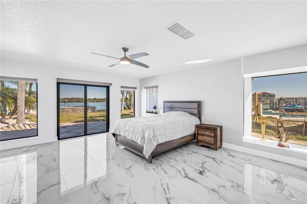 583 Crystal Drive Madeira Beach, FL 33708 - Photo 32 of 100