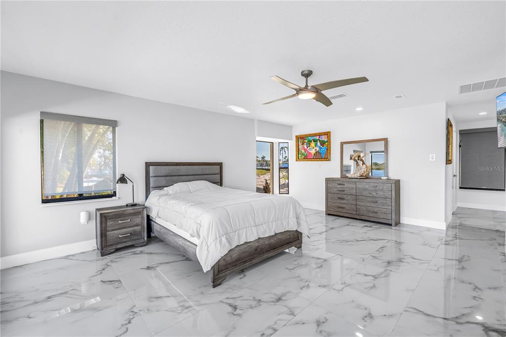 583 Crystal Drive Madeira Beach, FL 33708 - Photo 33 of 100