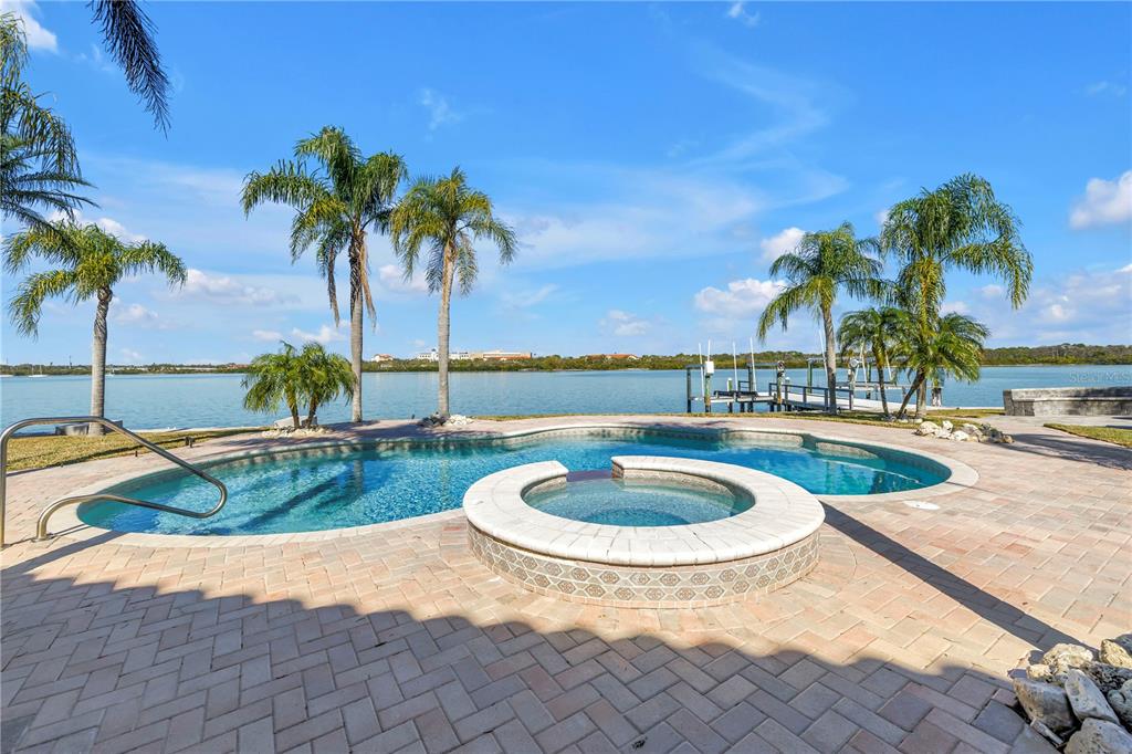 583 Crystal Drive Madeira Beach, FL 33708 - Photo 4 of 100