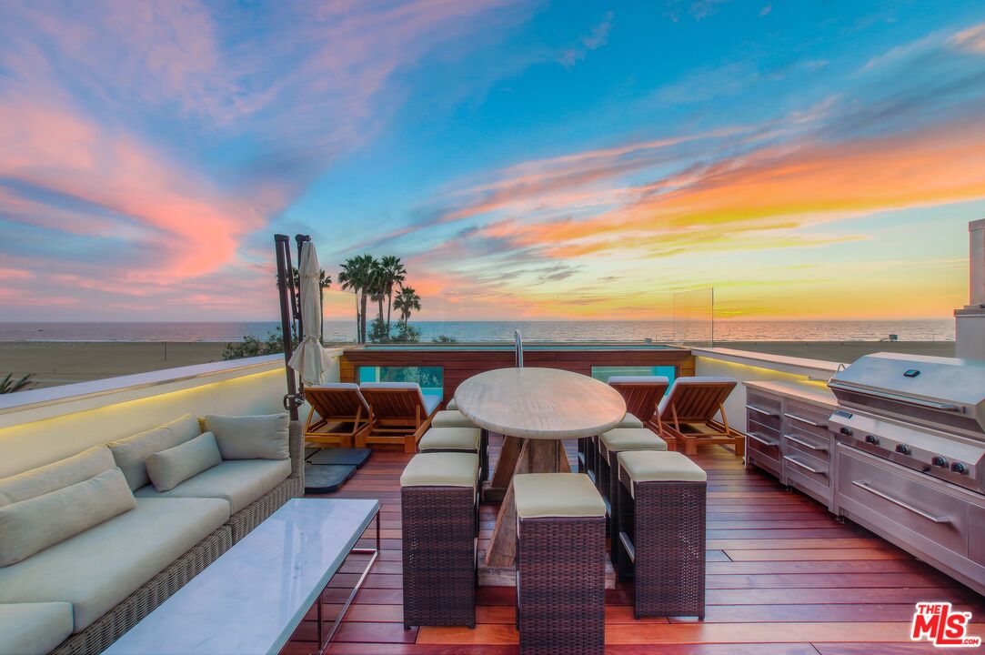 924 Palisades Beach Road Santa Monica, CA 90403 - Photo 1 of 54