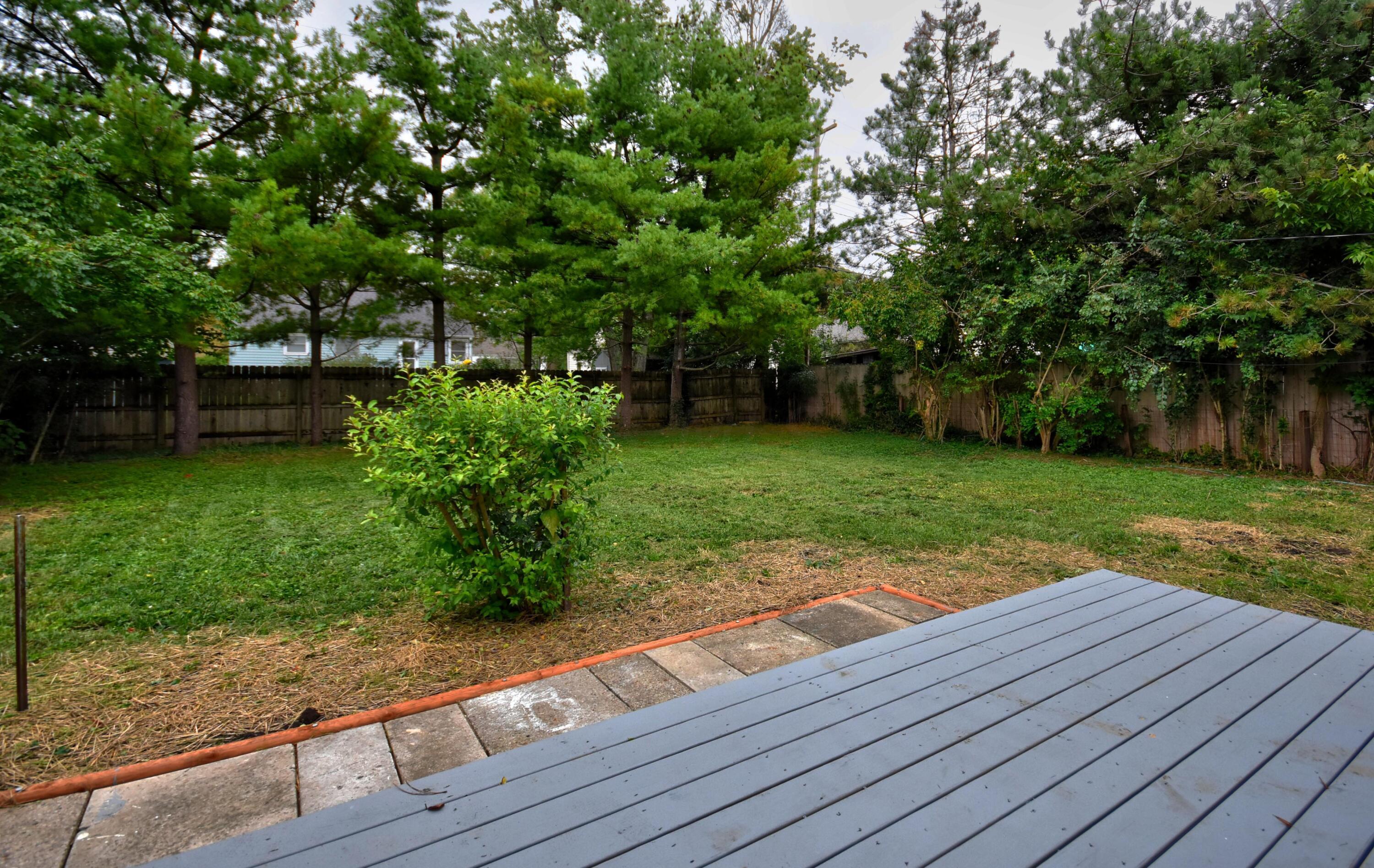 2590 Swansea Road Columbus, OH 43221 - Photo 25 of 27