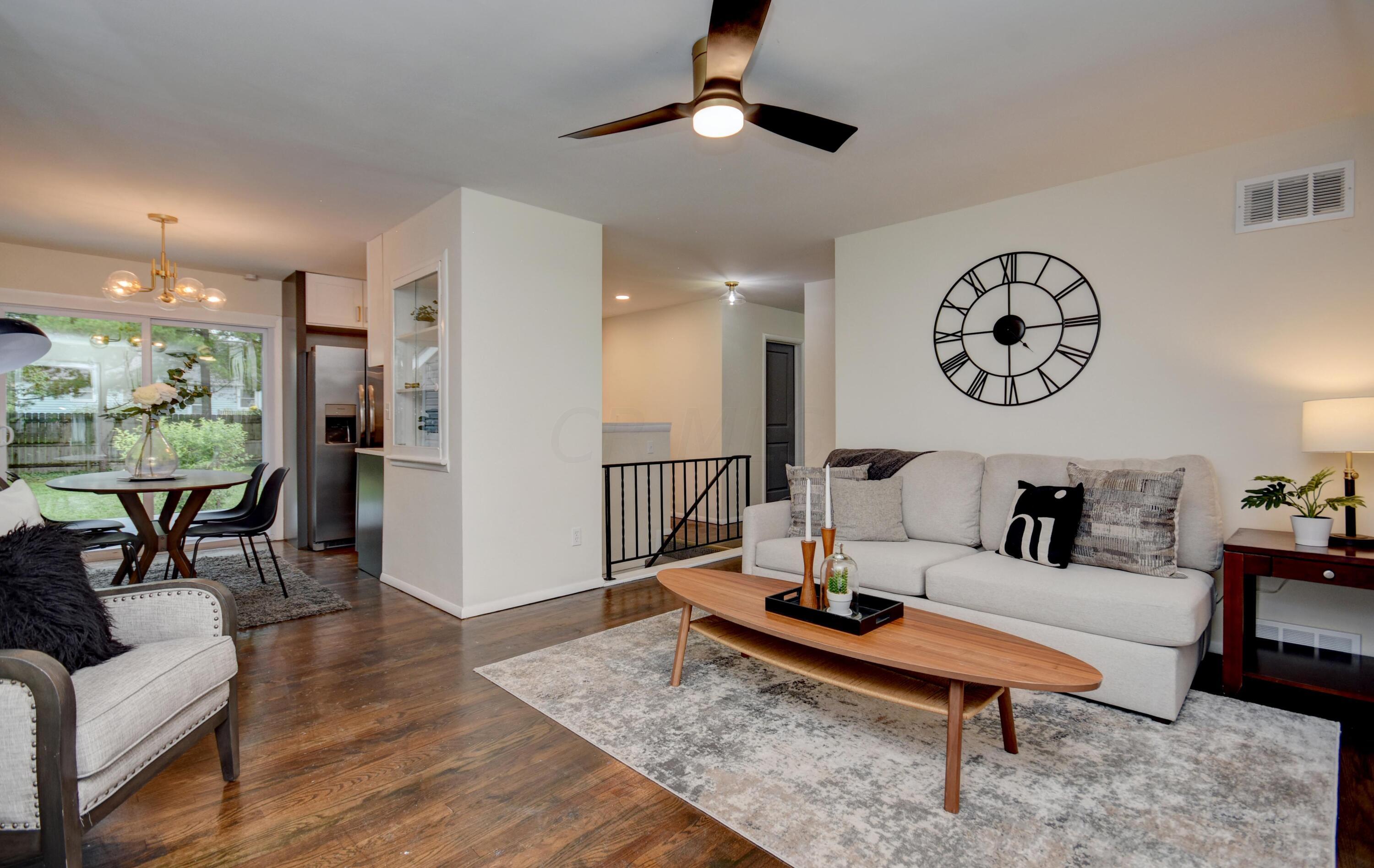 2590 Swansea Road Columbus, OH 43221 - Photo 4 of 27