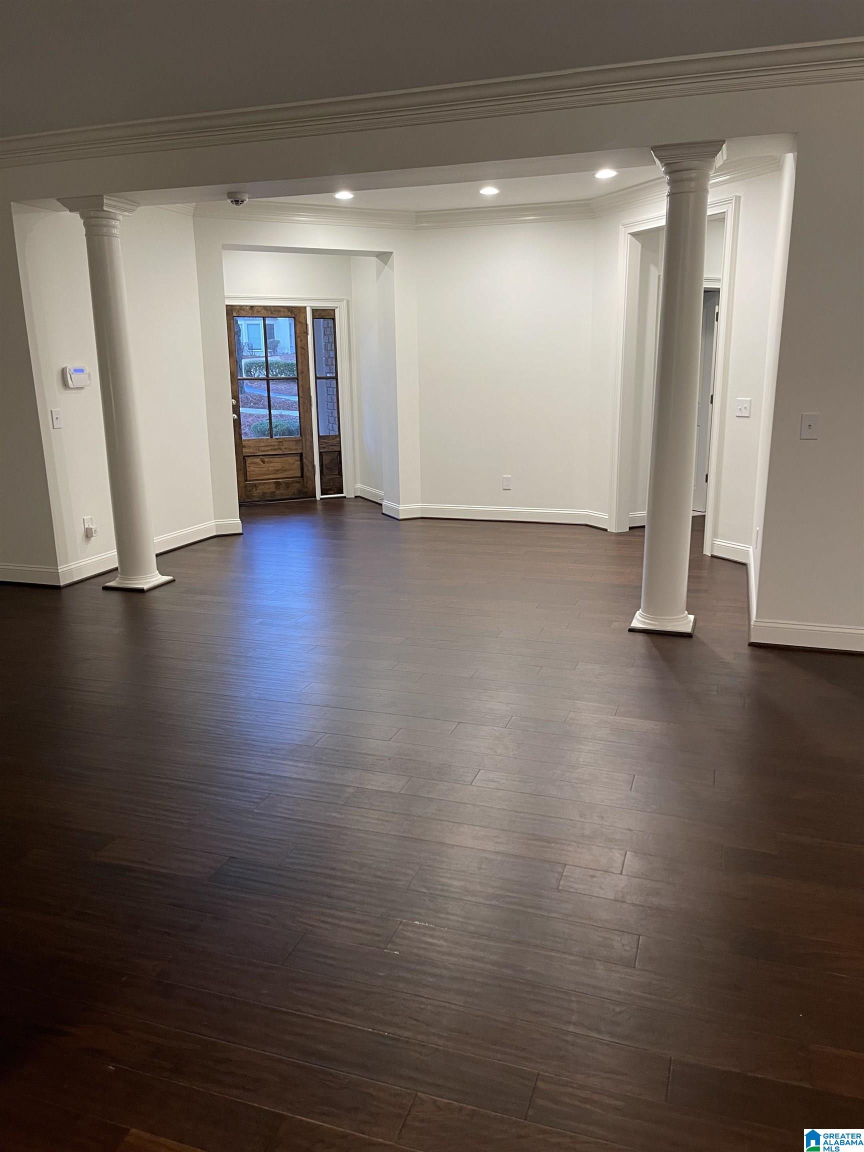 821 Caledonian Way Birmingham, AL 35242 - Photo 2 of 4