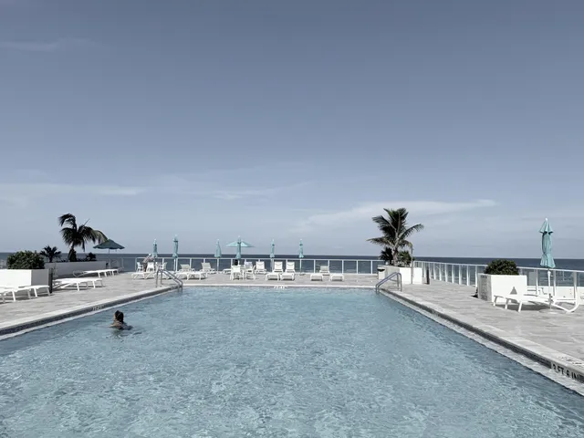 $4,000 | 3450 South Ocean Boulevard, Unit 2220, Palm Beach, FL 33480