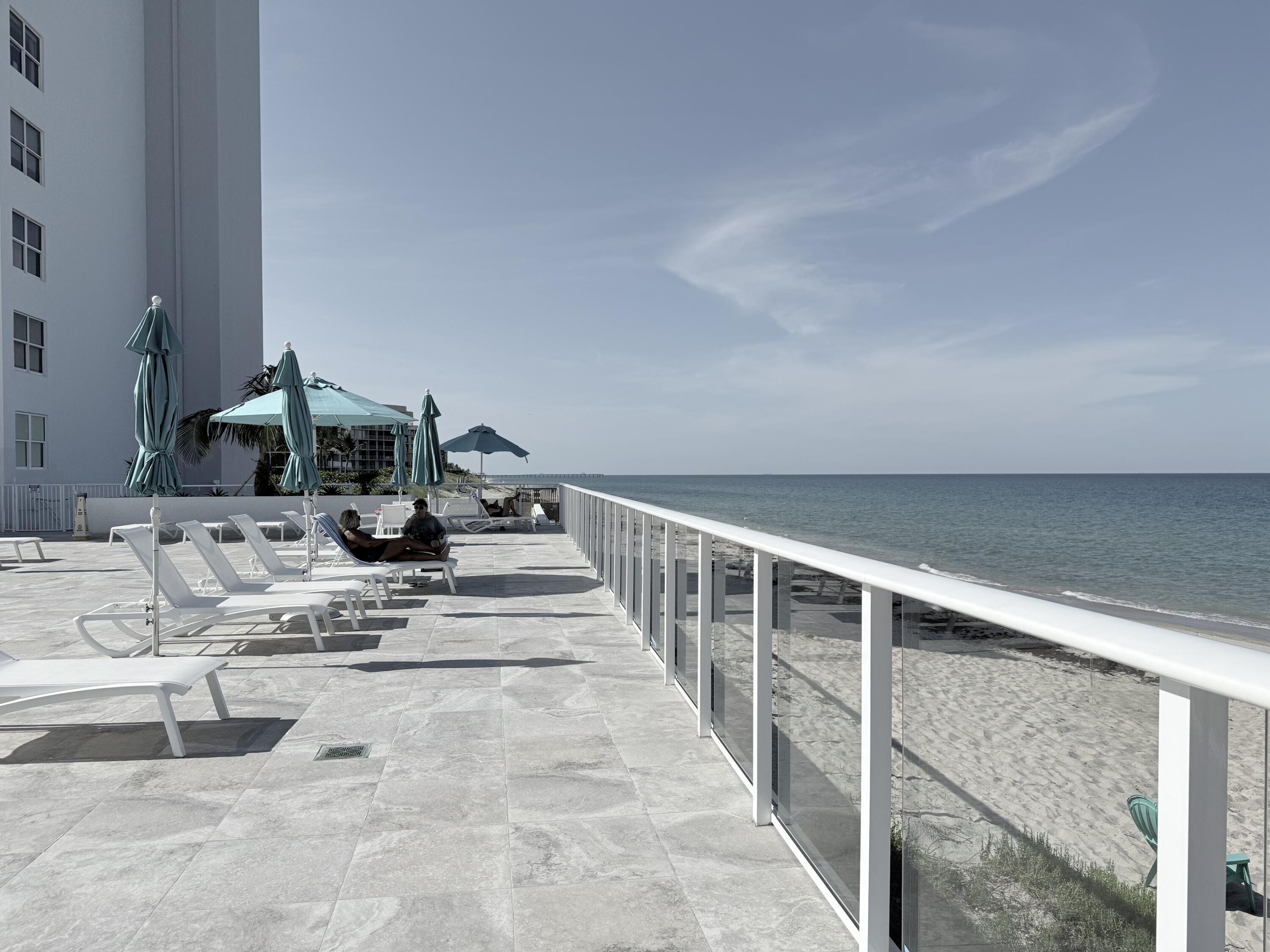 3450 South Ocean Boulevard, Unit 2220 Palm Beach, FL 33480 - Photo 33 of 36 a view of flowerpot and living room with wooden floor