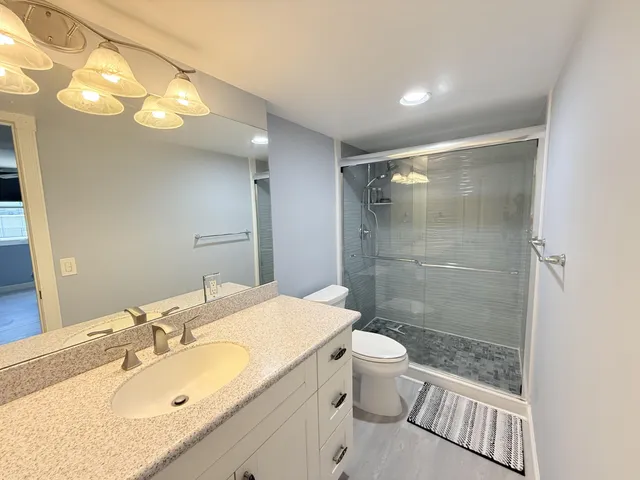 $4,000 | 3450 South Ocean Boulevard, Unit 2220, Palm Beach, FL 33480