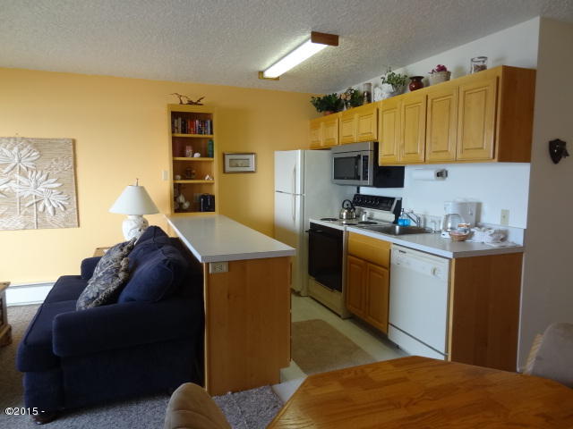 4229 Southwest Us-101 Lincoln City, OR 97367 - Photo 6 of 9 Kitchen includes appliances