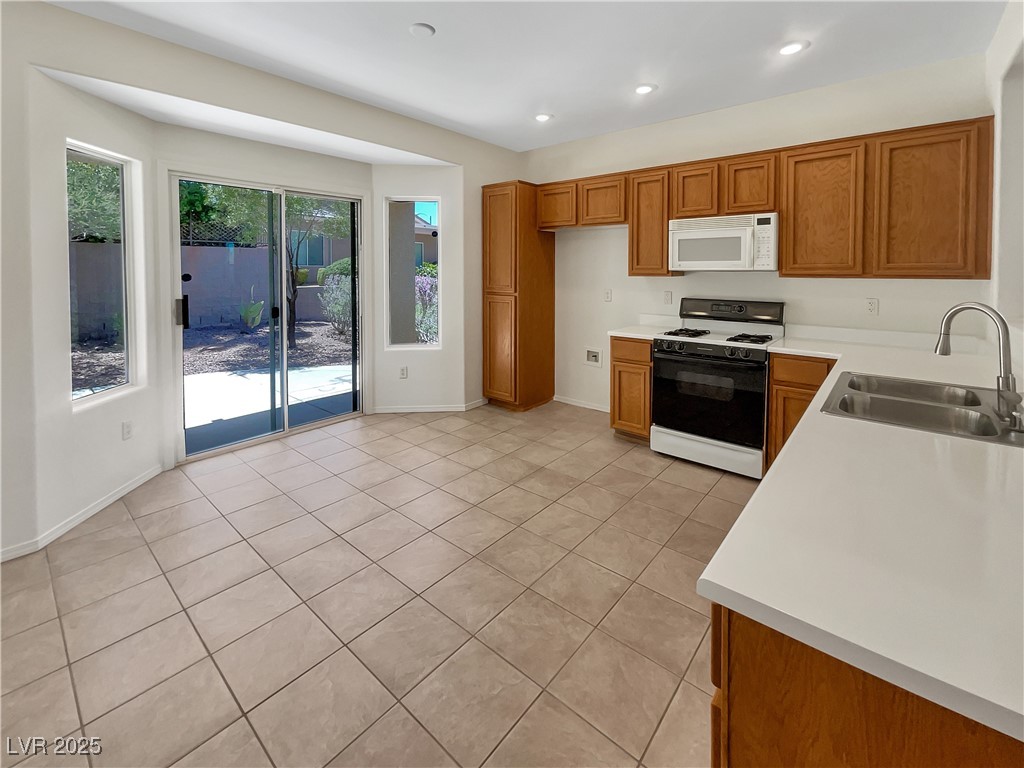 3053 Monroe Park Road Henderson, NV 89052 - Photo 14 of 24 Gallery Image 14