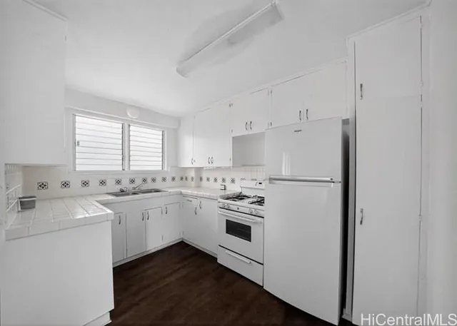 $349,800 | 1540 Magazine Street, Unit B1, Honolulu, HI 96822