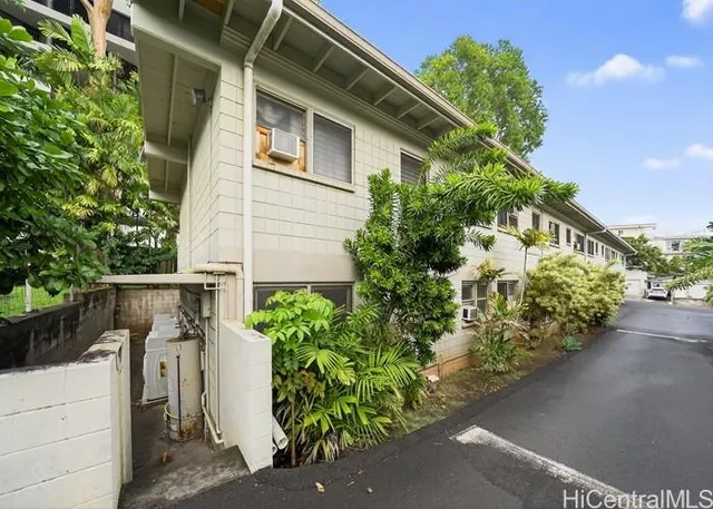 $349,800 | 1540 Magazine Street, Unit B1, Honolulu, HI 96822