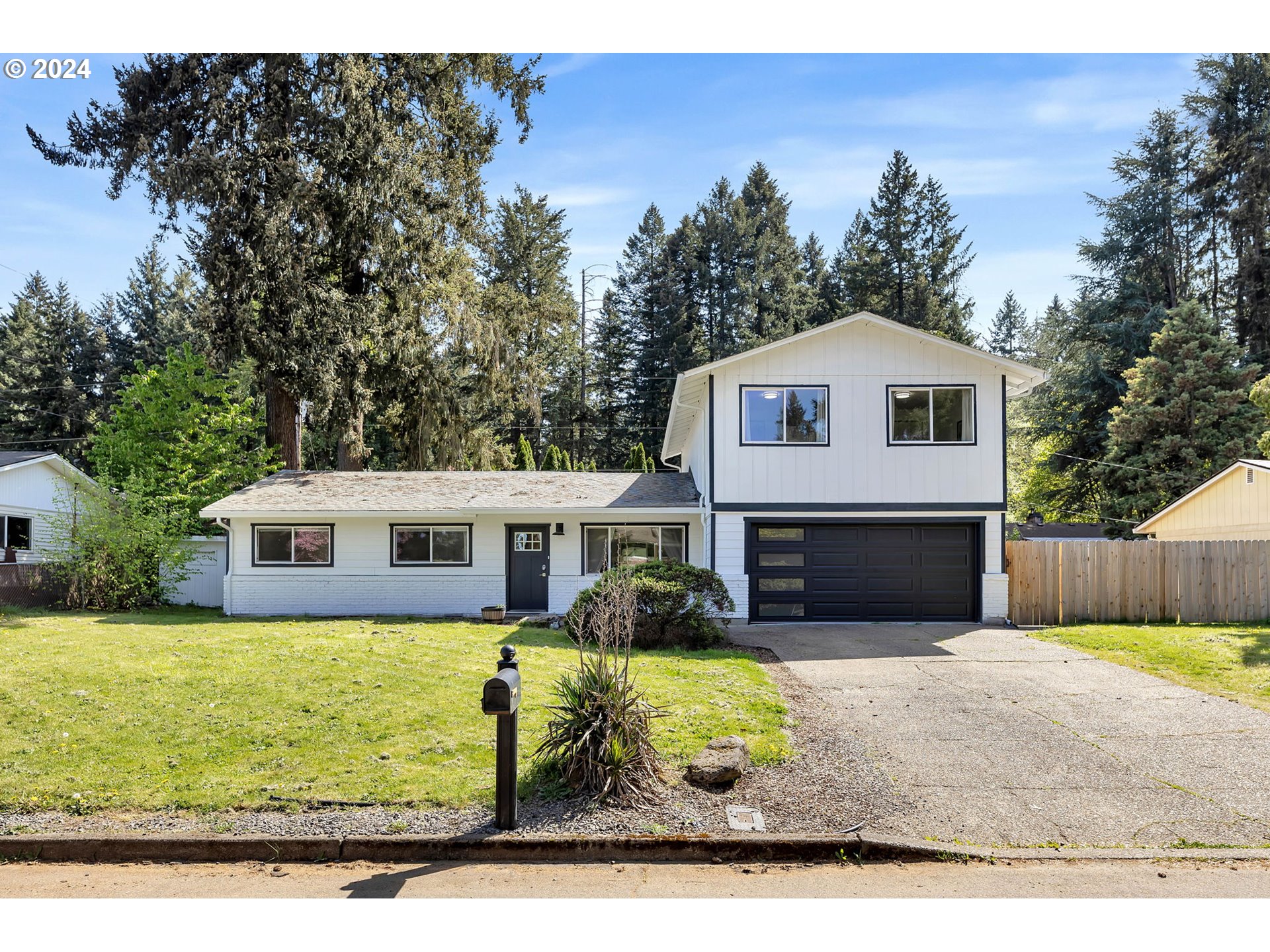 9903 Northeast 59th St  