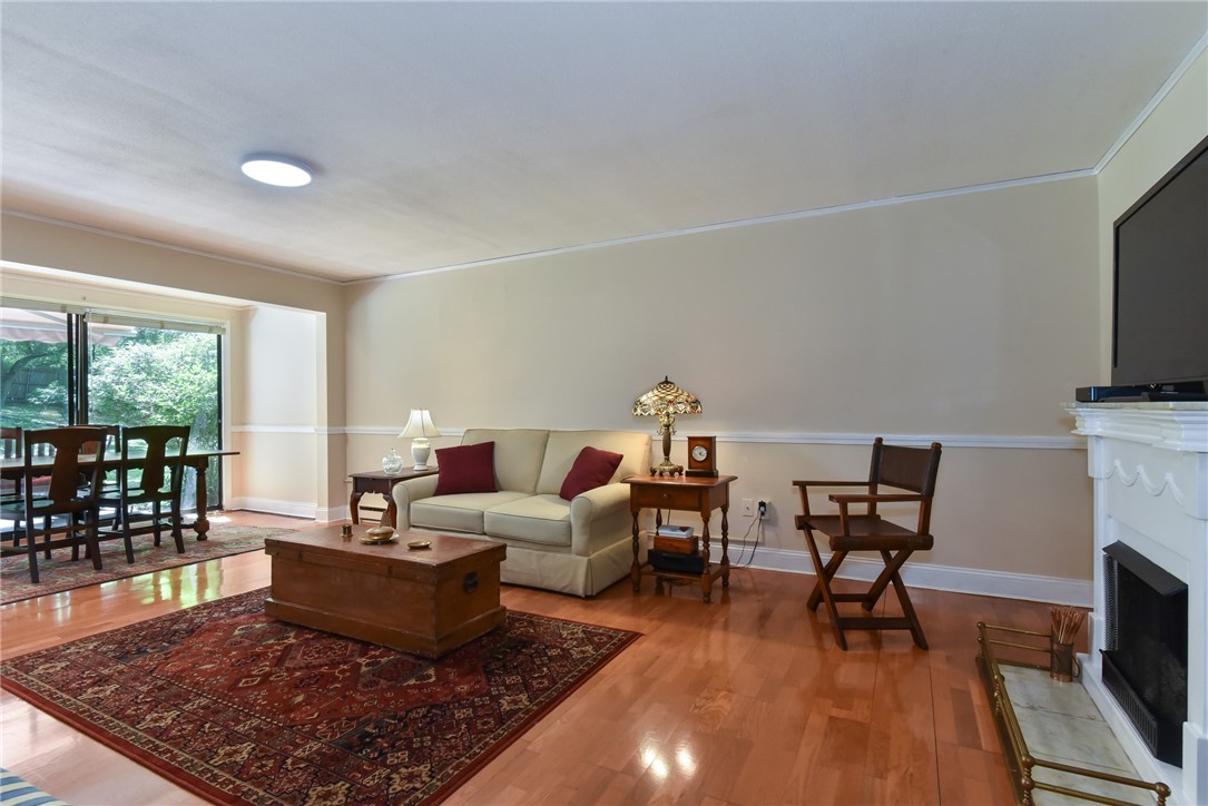 24 Camp Street, Unit 5 Providence, RI 02906 - Photo 1 of 17