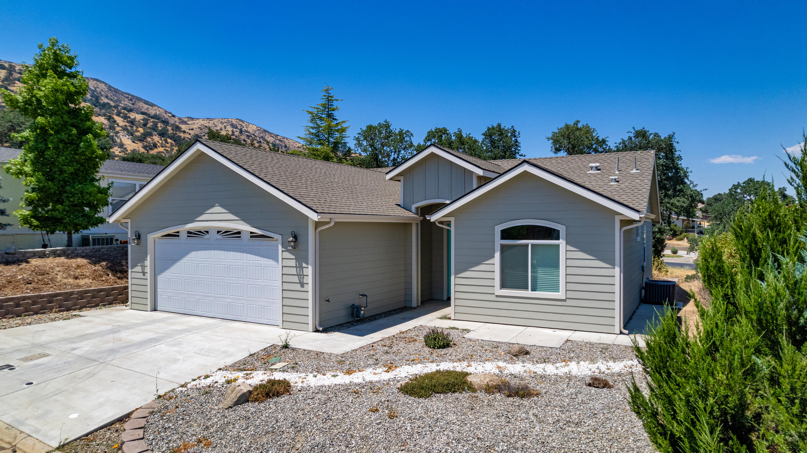 21276 White Pine Drive Tehachapi, CA 93561 - Photo 27 of 33 DJI_0001