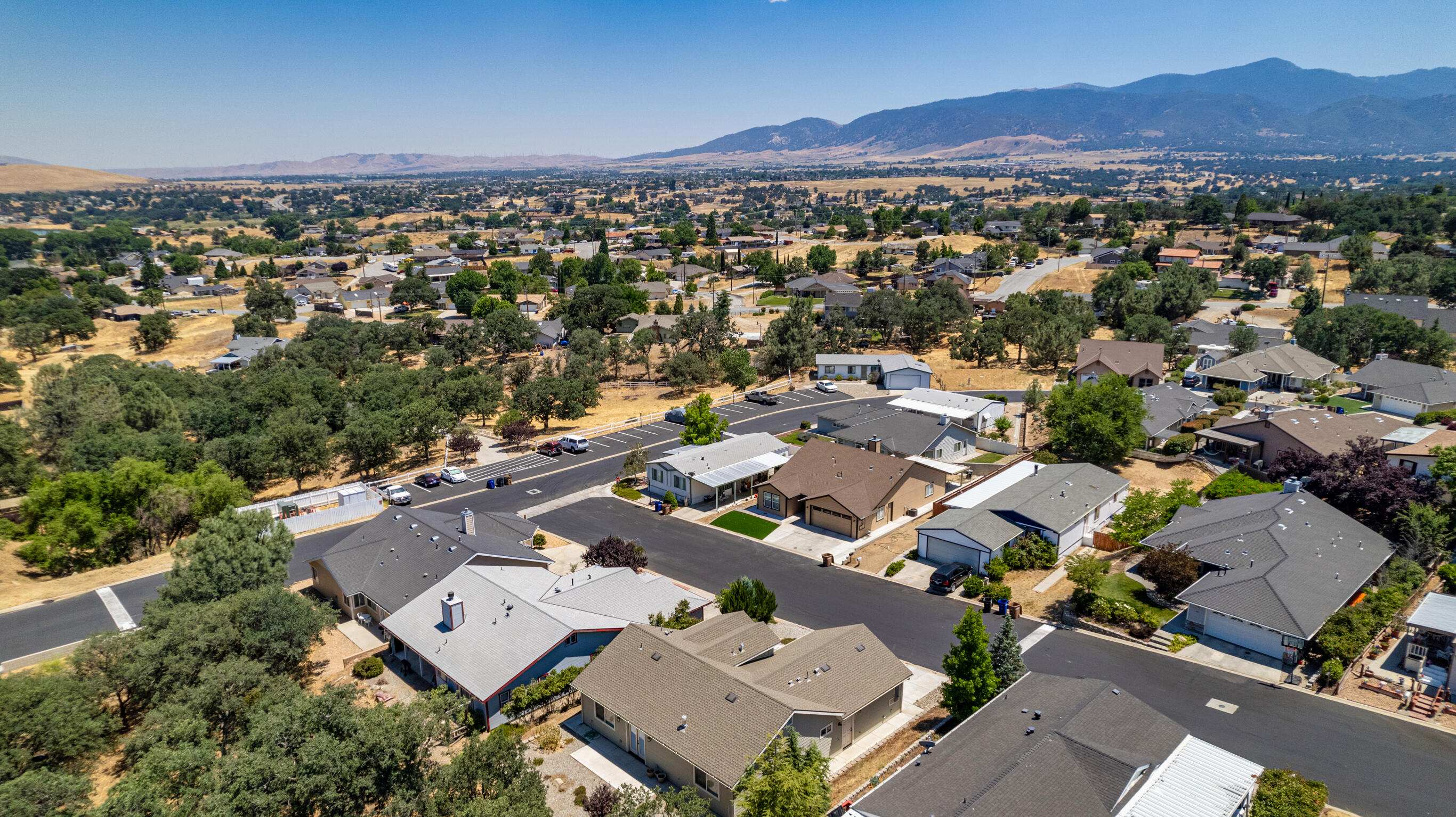21276 White Pine Drive Tehachapi, CA 93561 - Photo 29 of 33 DJI_0004