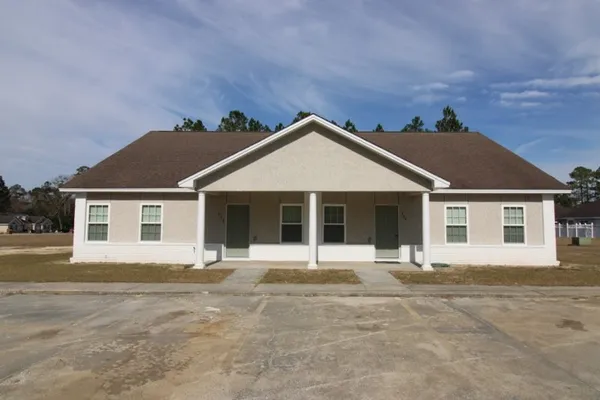 $1,600 | 324 South 5th Street, Jesup, GA 31545