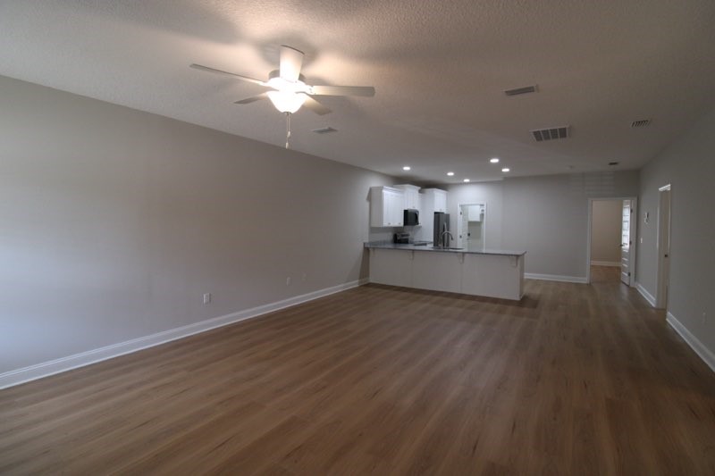 324 South 5th Street Jesup, GA 31545 - Photo 3 of 15