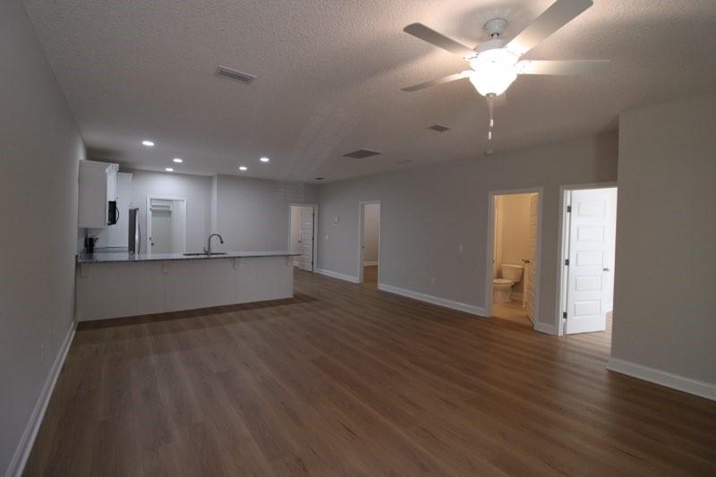 324 South 5th Street Jesup, GA 31545 - Photo 4 of 15