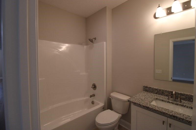 324 South 5th Street Jesup, GA 31545 - Photo 8 of 15