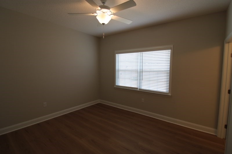 324 South 5th Street Jesup, GA 31545 - Photo 9 of 15