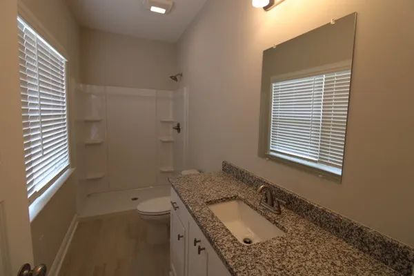 $1,600 | 324 South 5th Street, Jesup, GA 31545