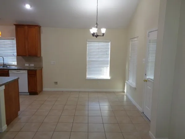 $1,850 | 30034 Saw Oaks Drive, Magnolia, TX 77355