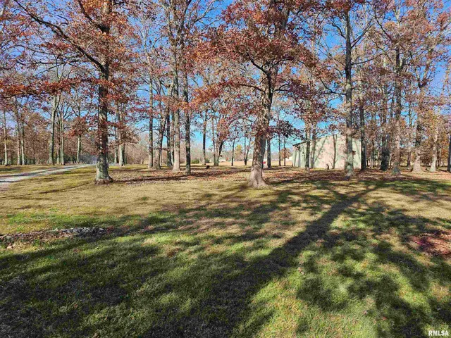 $179,900 | 4248 Church Road, Salem, IL 62881