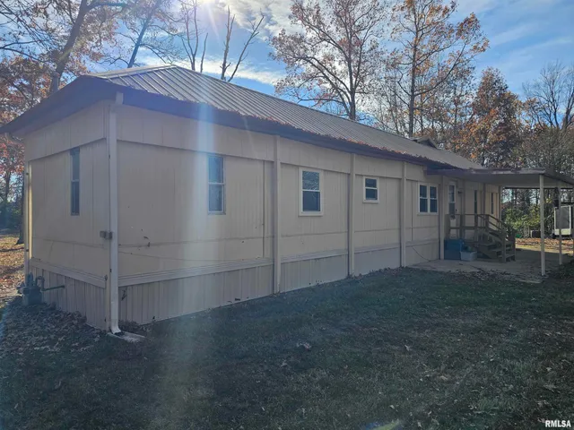 $179,900 | 4248 Church Road, Salem, IL 62881