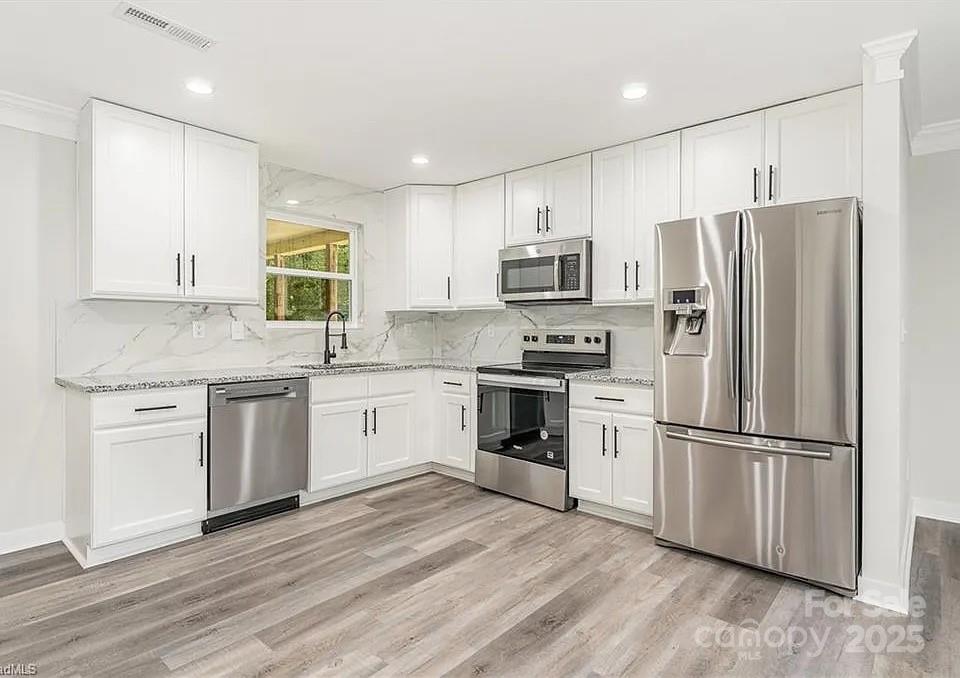 5582 Davis Road Walkertown, NC 27051 - Photo 4 of 6 Gallery Image 4