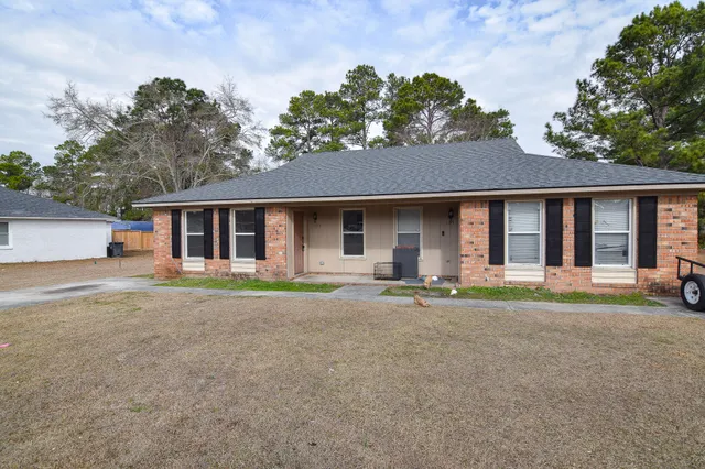 $1,500 | 103 Ashwood Court, Summerville, SC 29486