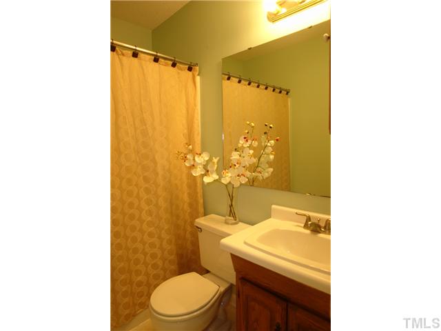 5617 Timber Ridge Drive Raleigh, NC 27609 - Photo 18 of 20