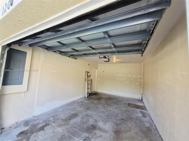 a view of empty room