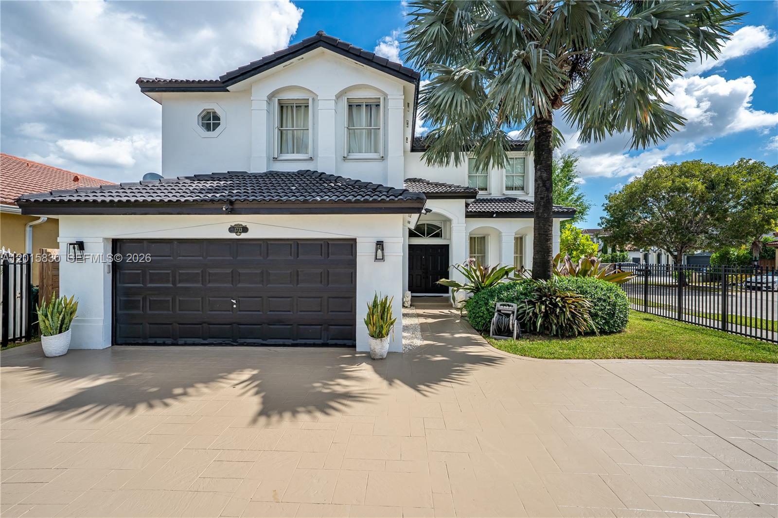 1733 Southwest 151 Place Miami, FL 33185 - Photo 5 of 44