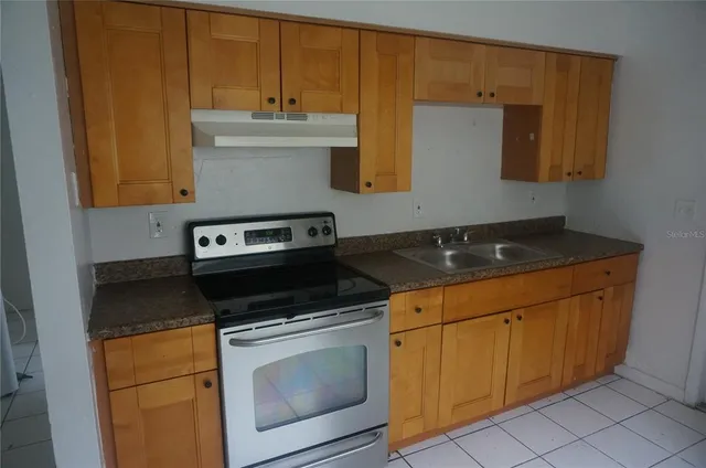 $1,680 | 9800 North 10th Street, Tampa, FL 33612