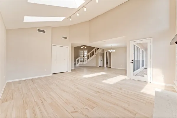 $3,100 | 11530 Ella Lee Drive, Houston, TX 77077