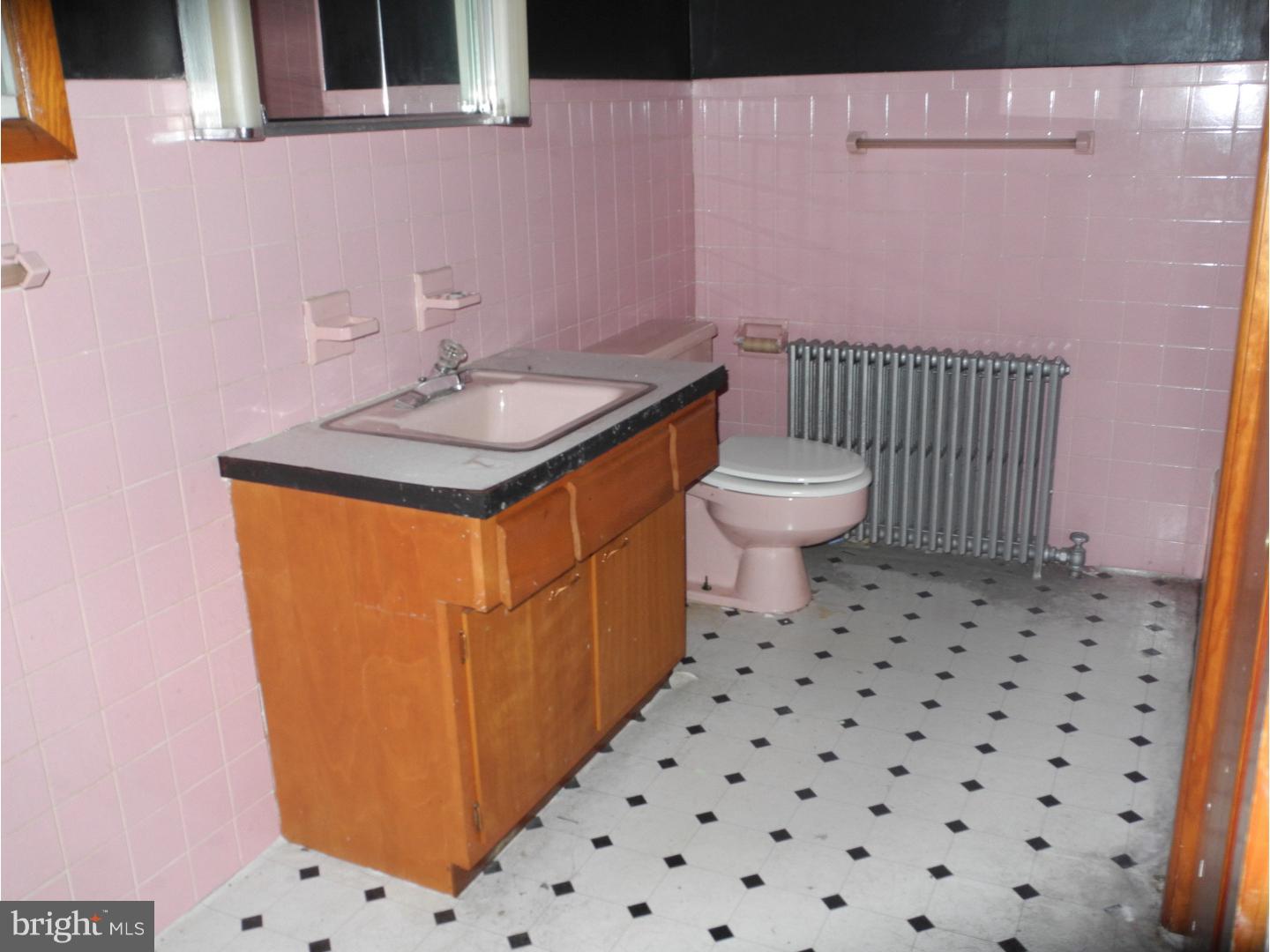 230 West Ridge Street Coaldale, PA 18218 - Photo 4 of 13