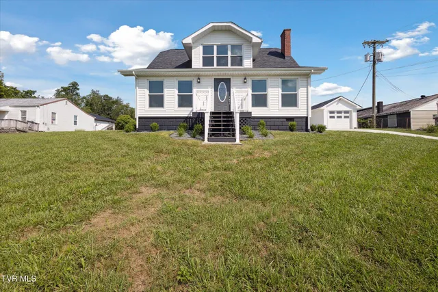 $325,000 | 16106 Lee Highway, Bristol, VA 24202